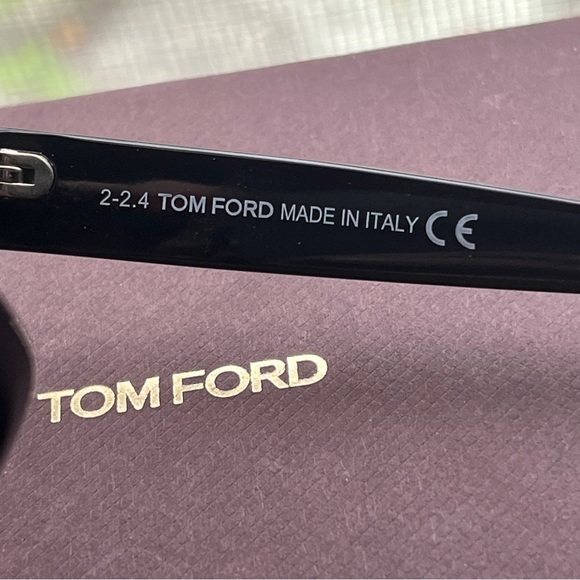 TOM FORD Round Sunglasses-Saskia style-Gradient lenses-Purple and Blue frames - Picture 6 of 7